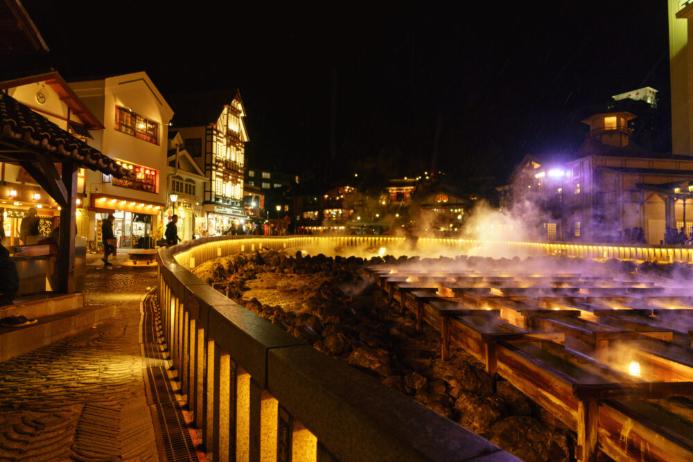 草津温泉の夕食はどうする？素泊まりでも困らないための方法
